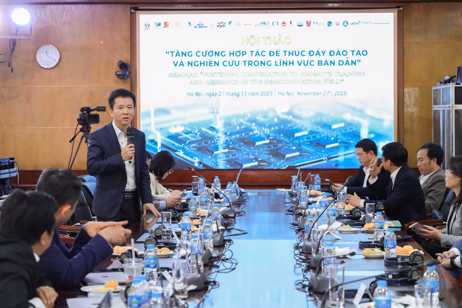 vnu-ra-mat-lien-minh-ban-dan-74.jpg