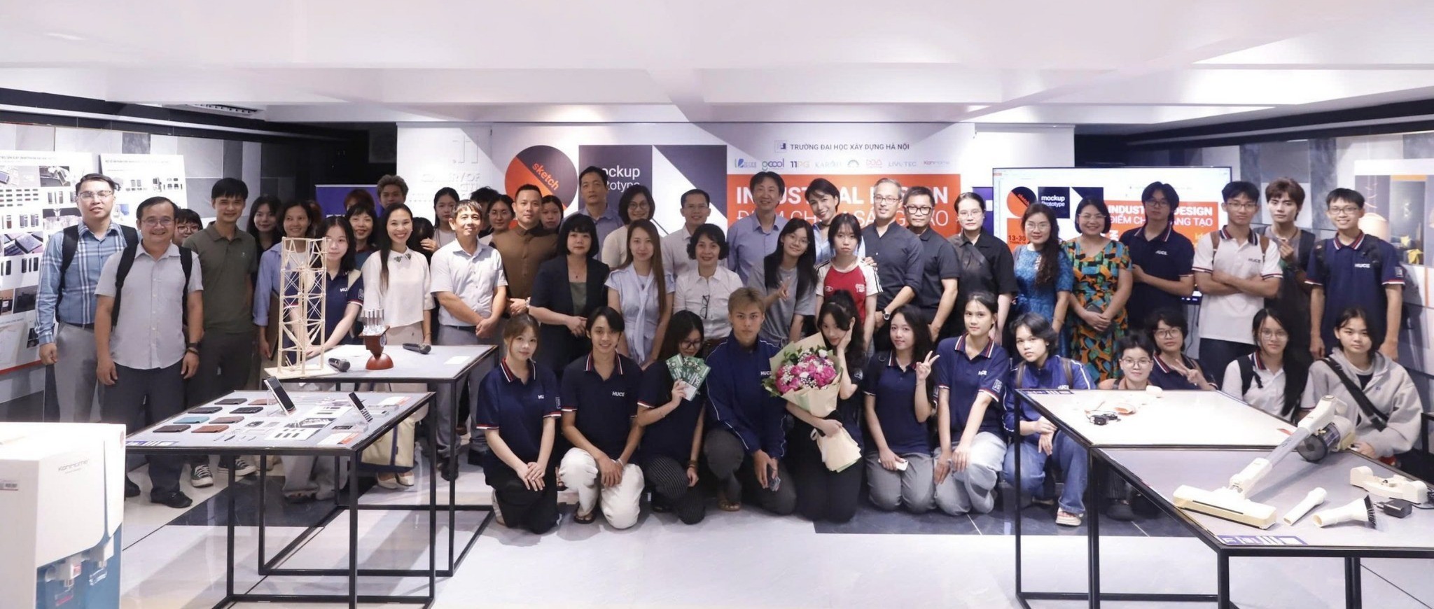 Thiết kế Công nghiệp - Điểm chạm sáng tạo: Cầu nối để HUCE gắn kết đào tạo với thực tiễn sản xuất