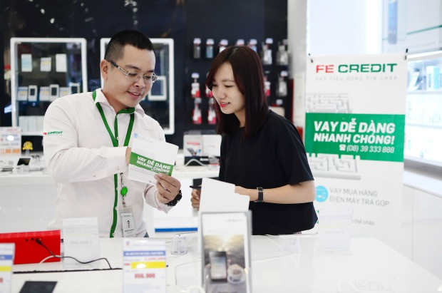 FE Credit cho biết đã phục vụ gần 6 triệu khách hàng sau 7 năm hoạt động. ảnh: HL. FE Credit cho biết đã phục vụ gần 6 triệu khách hàng sau 7 năm hoạt động. ảnh: HL.