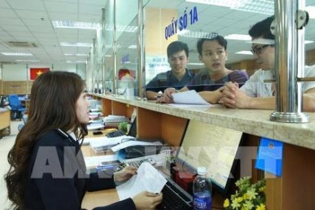 Tiếp tục cải cách thủ tục hành chính theo tinh thần Chính phủ kiến tạo. ảnh minh họa: TTXVN. Tiếp tục cải cách thủ tục hành chính theo tinh thần Chính phủ kiến tạo. ảnh minh họa: TTXVN.