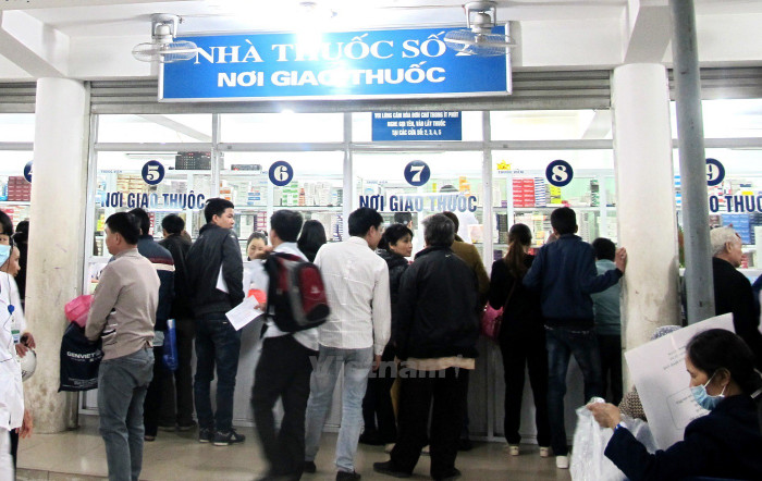 Phó Thủ tướng nêu rõ, Chính phủ quyết tâm giảm giá thuốc từ 10-15%. ảnh: TTXVN. Phó Thủ tướng nêu rõ, Chính phủ quyết tâm giảm giá thuốc từ 10-15%. ảnh: TTXVN.