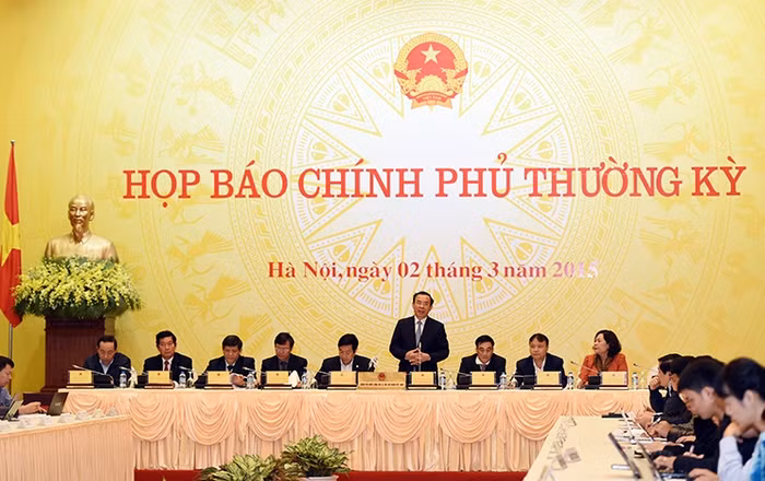Bộ trưởng Nguyễn Văn Nên cho biết, Thủ tướng yêu cầu xác định giá trị văn hóa đích thực cần lưu truyền, cái gì không còn phù hợp thì nên xem lại. ảnh: vgp.