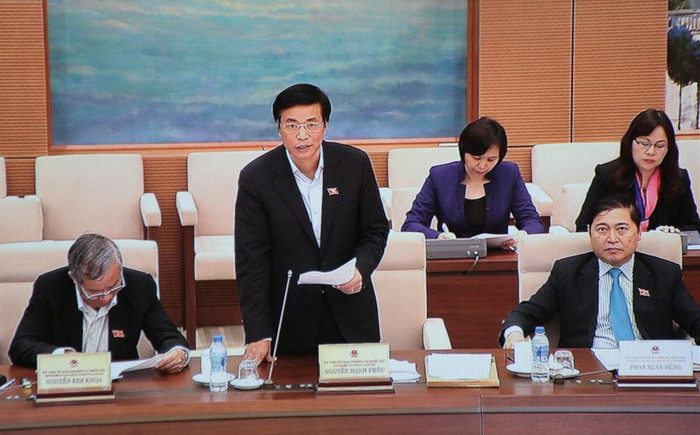 Ông Nguyễn Hạnh Phúc báo cáo nội dung chương trình kỳ họp thứ 9 Quốc hội khóa 13 tại Ủy ban Thường vụ Quốc hội sáng nay. ảnh: Xuân Hải. Ông Nguyễn Hạnh Phúc báo cáo nội dung chương trình kỳ họp thứ 9 Quốc hội khóa 13 tại Ủy ban Thường vụ Quốc hội sáng nay. ảnh: Xuân Hải.