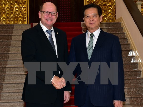 Thủ tướng Nguyễn Tấn Dũng tiếp Chủ tịch Quốc hội Vương quốc Thụy Điển Urban Ahlin.