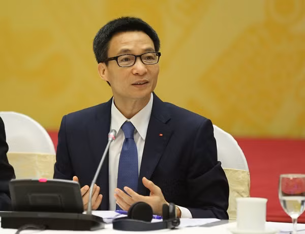 Phó Thủ tướng Vũ Đức Đam yêu cầu các bộ ngành phải tăng cường công tác quản lý, nâng cao chất lượng nước sạch phục vụ nhân dân. ảnh: vgp. Phó Thủ tướng Vũ Đức Đam yêu cầu các bộ ngành phải tăng cường công tác quản lý, nâng cao chất lượng nước sạch phục vụ nhân dân. ảnh: vgp.