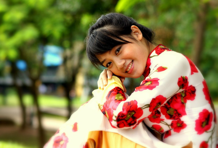 Thùy Liên tự giới thiệu bản thân là một người rất năng động, có khả năng tự tin đứng trước mọi người... Thùy Liên tự giới thiệu bản thân là một người rất năng động, có khả năng tự tin đứng trước mọi người...