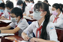 Thầy và trò ở An Giang chỉ tập trung vào việc dạy và học chính khóa trên lớp (Ảnh minh hoạ, nguồn: Phunuvietnam.vn)