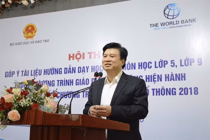 Thứ trưởng Nguyễn Hữu Độ phát biểu tại buổi Hội thảo (Ảnh: moet.gov.vn)
