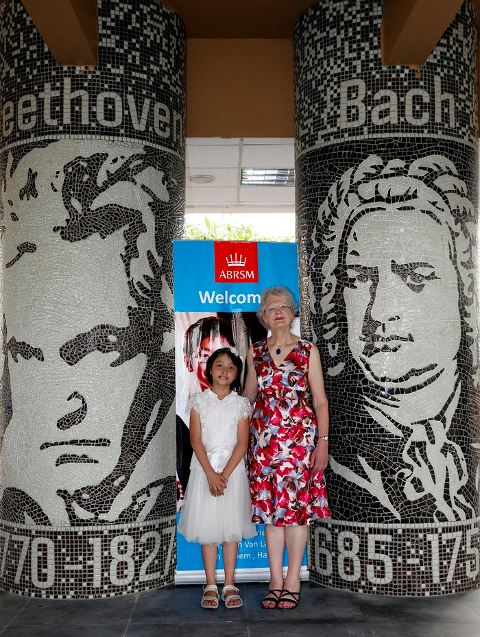 Lan Minh ước mơ giành được học bổng toàn phần tại các trường đại học danh tiếng thế giới. ảnh: NH. Lan Minh ước mơ giành được học bổng toàn phần tại các trường đại học danh tiếng thế giới. ảnh: NH.