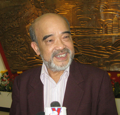 GS.Đặng Hùng Võ: Nên dùng thuế đất đầu tư cho hạ tầng thay vì loay hoay với bài toán thu phí GS.Đặng Hùng Võ: Nên dùng thuế đất đầu tư cho hạ tầng thay vì loay hoay với bài toán thu phí