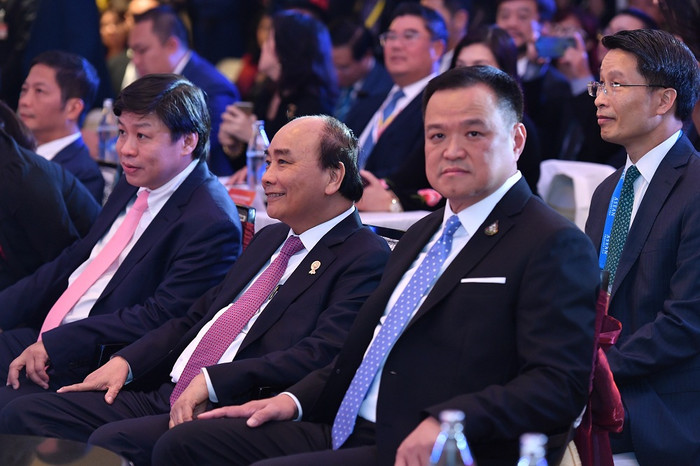 Thủ tướng Việt Nam Nguyễn Xuân Phúc tham dự Lễ khai trương 2 đường bay tại Thái Lan của Vietjet bên lề Hội nghị Cấp cao ASEAN 35 tại Thái Lan Thủ tướng Việt Nam Nguyễn Xuân Phúc tham dự Lễ khai trương 2 đường bay tại Thái Lan của Vietjet bên lề Hội nghị Cấp cao ASEAN 35 tại Thái Lan