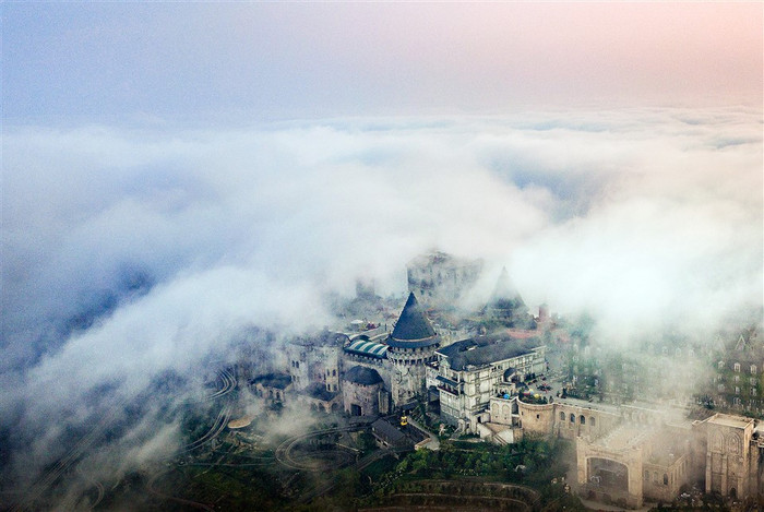 Lễ hội mùa đông tại khu du lịch Sun World Ba Na Hills. Lễ hội mùa đông tại khu du lịch Sun World Ba Na Hills.