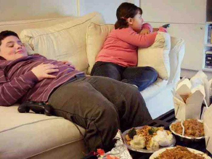 Béo phì gây nguy hại cho sức khoẻ của trẻ em (Ảnh minh họa: timesnownews). Béo phì gây nguy hại cho sức khoẻ của trẻ em (Ảnh minh họa: timesnownews).