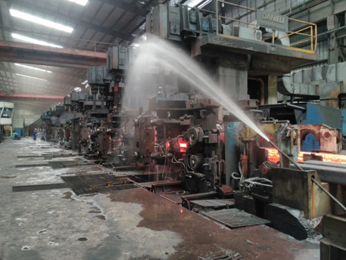 Dây chuyền cán thép liên tục của Công ty Cổ phần thép Thái Trung (đơn vị thành viên của Tisco).