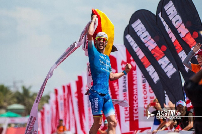 Patrick Lange giành chiến thắng tại Ironman 70.3 Đà Nẵng 2019. Patrick Lange giành chiến thắng tại Ironman 70.3 Đà Nẵng 2019.