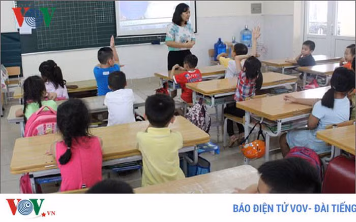 Lương giáo viên không giảm, chỉ có tổng thu nhập giảm từ ngày 1/7/2020