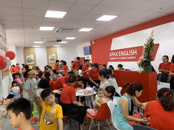 Làm việc trong môi trường sư phạm hiện đại tại Apax English – Apax Leaders đang là lựa chọn của nhiều sinh viên sư phạm. Làm việc trong môi trường sư phạm hiện đại tại Apax English – Apax Leaders đang là lựa chọn của nhiều sinh viên sư phạm.