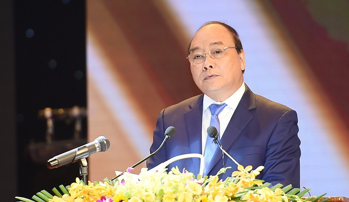 Thủ tướng Nguyễn Xuân Phúc: "Tất cả chúng ta phải làm tốt hơn nữa công tác người có công. Công tác này trở thành nhiệm vụ chính trị quan trọng, thường xuyên của Đảng, Nhà nước ta". ảnh: VGP. Thủ tướng Nguyễn Xuân Phúc: "Tất cả chúng ta phải làm tốt hơn nữa công tác người có công. Công tác này trở thành nhiệm vụ chính trị quan trọng, thường xuyên của Đảng, Nhà nước ta". ảnh: VGP.