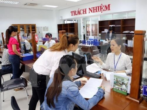 Chính phủ liên tục yêu cầu cải cách thủ tục hành chính. ảnh: TTXVN. Chính phủ liên tục yêu cầu cải cách thủ tục hành chính. ảnh: TTXVN.