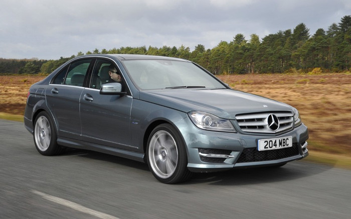 9. Mercedes-Ben C-class Doanh số bán kể từ đầu năm: 21.824 chiếc