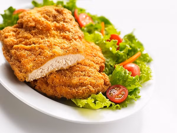 Phụ nữ công sở nên ăn gì trong bữa trưa?