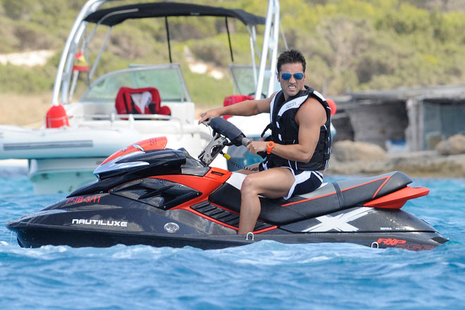 13. Bustamante (2001)