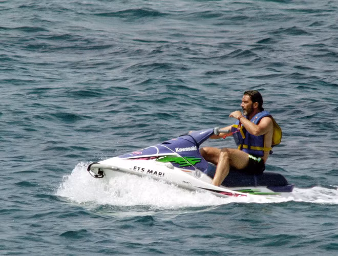 12. Diễn viên gạo cội Antonio Banderas (2001)