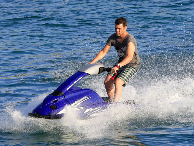 15. VĐV đua moto Fonsi Nieto (2011)