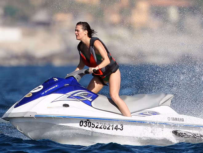 20. Diễn viên, ca sĩ người Mỹ Katy Perry (2008)