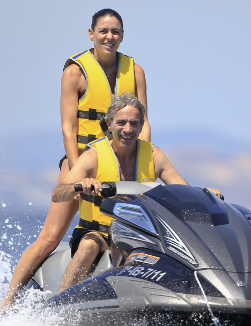 18. Đạo diễn Imanol Arias và Irene Meritxell (2011)