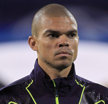 "Hung thần" Pepe. "Hung thần" Pepe.