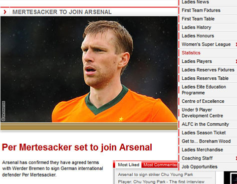Arsenal xác nhận có Per Mertesacker. Arsenal xác nhận có Per Mertesacker.