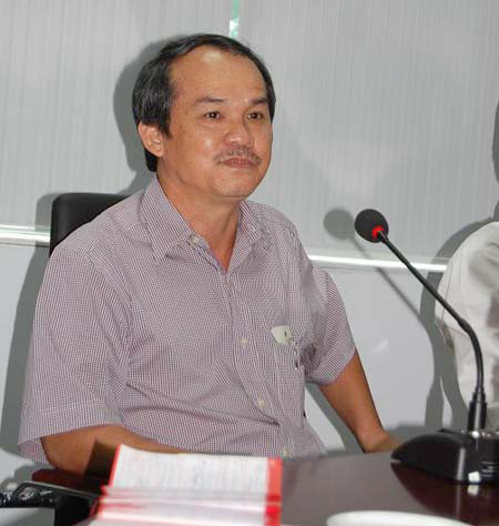 Tuyên bố của bầu Đức tuy sốc nhưng rất chân thực. Tuyên bố của bầu Đức tuy sốc nhưng rất chân thực.