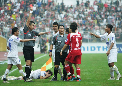 V.League đang phát triển quá nóng gây không ít khó khăn cho các trọng tài?