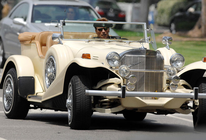 Arnold Schwarzenegger. Arnold Schwarzenegger.