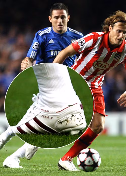 Giày của Lampard có chữ Isla và Luna.