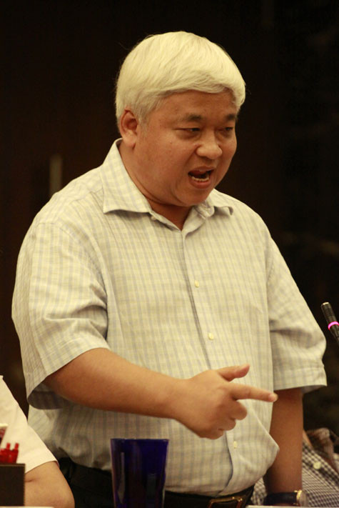 "Tôi không hề bẻ kèo mua Công Vinh". Ảnh: Vũ Ngọc "Tôi không hề bẻ kèo mua Công Vinh". Ảnh: Vũ Ngọc