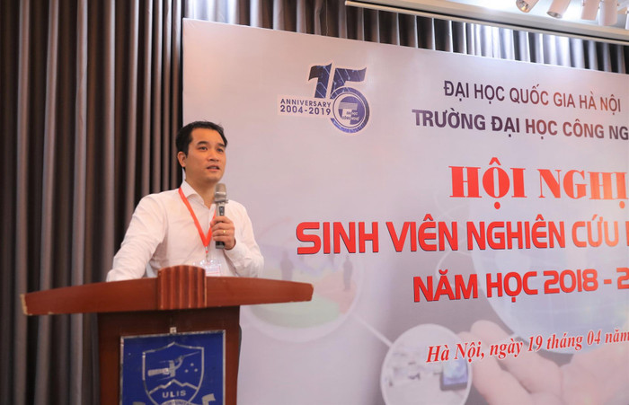 Phó Giáo sư - Tiến sĩ Phạm Bảo Sơn được bổ nhiệm làm Phó Giám đốc Đại học Quốc gia Hà Nội. ảnh: website đại học công nghệ. Phó Giáo sư - Tiến sĩ Phạm Bảo Sơn được bổ nhiệm làm Phó Giám đốc Đại học Quốc gia Hà Nội. ảnh: website đại học công nghệ.