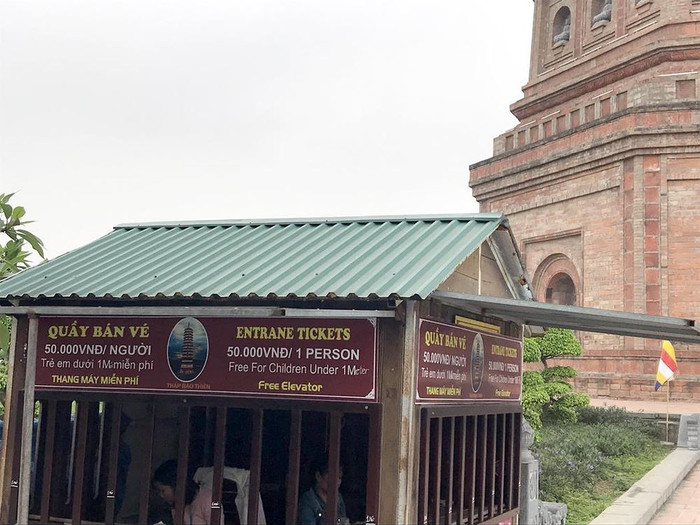 Du lịch kết hợp tâm linh hàng nghìn héc-ta, quản lý được không? Du lịch kết hợp tâm linh hàng nghìn héc-ta, quản lý được không?