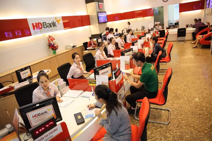 HDBank triển khai chương trình ưu đãi "Gửi tiền nhỏ - Lợi ích to” dành cho khách hàng cá nhân.