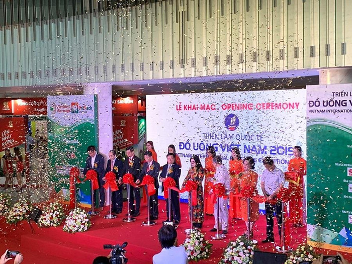 Lễ khai mạc triển quốc tế Thực phẩm và Đồ uống lần thứ 23 diễn ra vào sáng ngày 07/08/2019. Lễ khai mạc triển quốc tế Thực phẩm và Đồ uống lần thứ 23 diễn ra vào sáng ngày 07/08/2019.