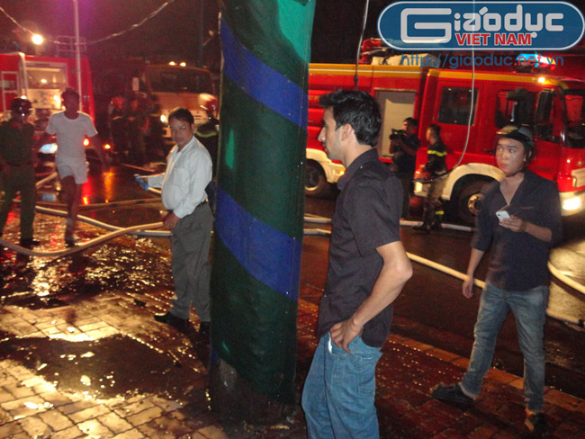 Một vị khách may mắn thoát ra khỏi câu lạc bộ Một vị khách may mắn thoát ra khỏi câu lạc bộ