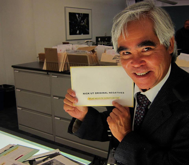 Film âm bản gốc được lưu trữ và ghi chú chi tiết Film âm bản gốc được lưu trữ và ghi chú chi tiết