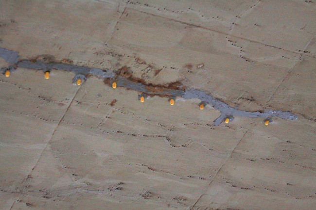 Những vị trí có hiện tượng thấm xuất hiện sau khi khánh thành đường hầm.