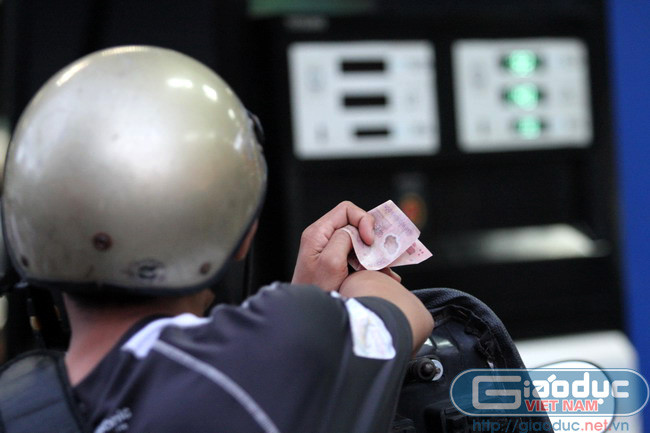 Xăng tăng thì giá cả tiêu dùng cũng tăng