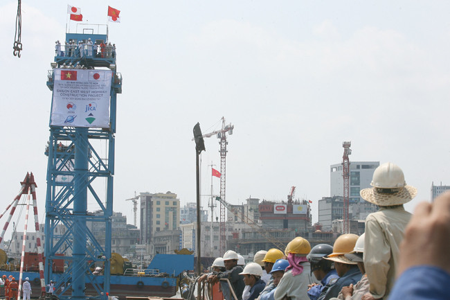 Sông Sài Gòn trước khi đường hầm Thủ Thiêm được khánh thành