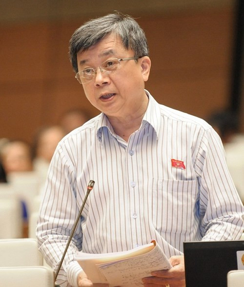 Luật sư Trương Trọng Nghĩa - Đại biểu Quốc hội đoàn TP.HCM. Luật sư Trương Trọng Nghĩa - Đại biểu Quốc hội đoàn TP.HCM.