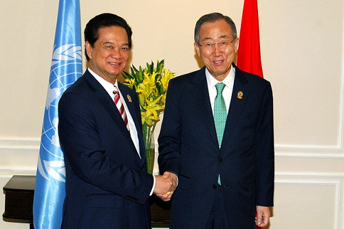 Thủ tướng Nguyễn Tấn Dũng tiếp Tổng thư ký Liên Hợp Quốc Ban Ki-moon. Ảnh: VGP. Thủ tướng Nguyễn Tấn Dũng tiếp Tổng thư ký Liên Hợp Quốc Ban Ki-moon. Ảnh: VGP.