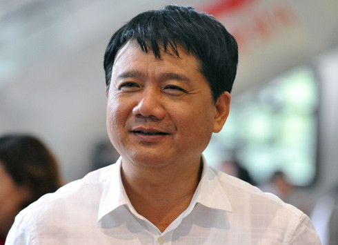 Bộ trưởng Đinh La Thăng được dư luận xã hội đánh giá cao trong thời gian gần đây. Bộ trưởng Đinh La Thăng được dư luận xã hội đánh giá cao trong thời gian gần đây.
