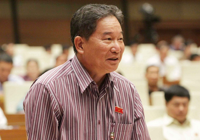 Đại biểu Nguyễn Bá Thuyền: Cử tri nói rằng trước đây rất ít tướng sao bây giờ nhiều thế? Ảnh: TTBC.
